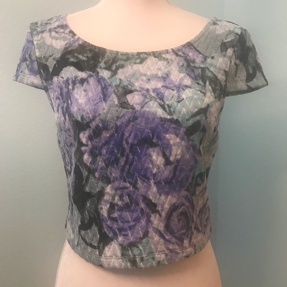 Jessica Simpson Floral Print Quilted Croptop